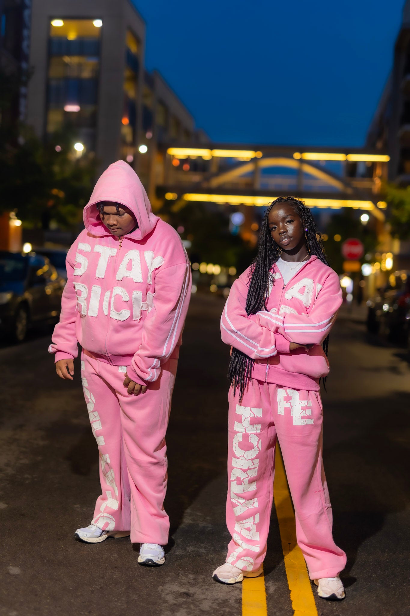 Stay Rich Hoodie Pink